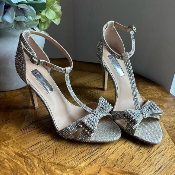 Shoes - Rhinestone Bow Ankle Strap‎ Heels Sandals Stiletto Evening Shoes Size 7 NWT